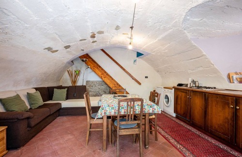 Roccabruna House | Wonderful private villa for 4 guests with WIFI, TV and patio