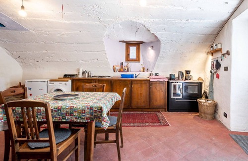 Roccabruna House | Wonderful private villa for 4 guests with WIFI, TV and patio