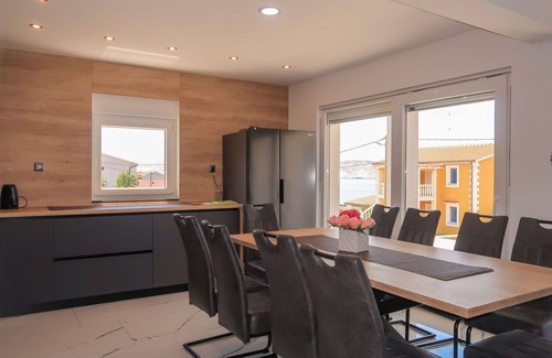 Prizna House | Wonderful private villa for 8 guests with WIFI, A/C, private pool, TV and terrace
