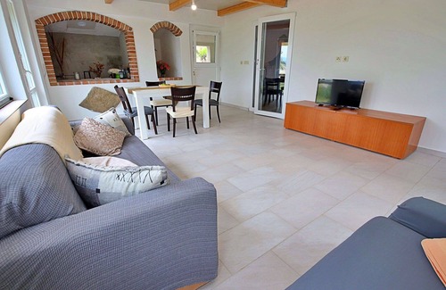 Bol House | Wonderful private villa for 6 people with TV, terrace and parking
