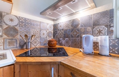 Venterol House | Wonderful private villa for 2 people with pool, WIFI, TV and pets allowed