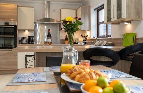 Aviemore Villa | Wonderful private villa for 8 people with WIFI, TV and patio