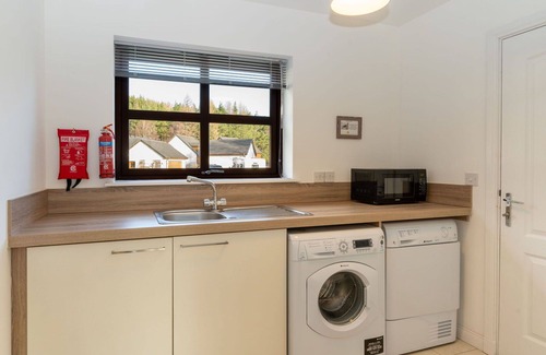 Aviemore Villa | Wonderful private villa for 8 people with WIFI, TV and patio
