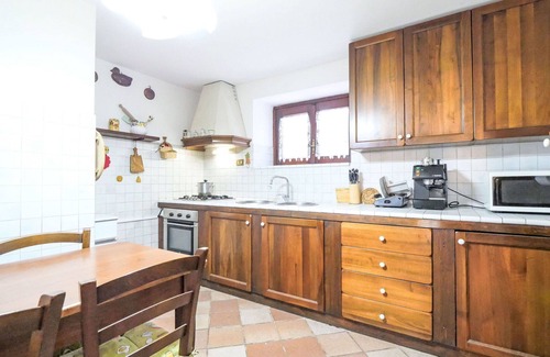 Montieri House | Wonderful private villa for 8 guests with WIFI, TV, patio and pets allowed
