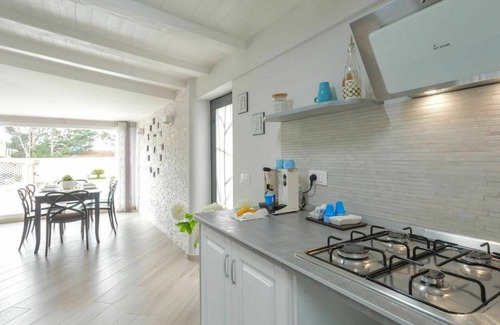 Partinico Villa | Wonderful private villa for 8 guests with private pool, WIFI, A/C, TV and parking