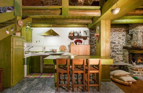 Dazio House | Wonderful private villa for 4 guests with WIFI, hot tub, terrace and pets allowed