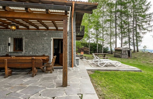 Trarego Viggiona House | Wonderful private villa for 6 people with WIFI, TV, patio and pets allowed