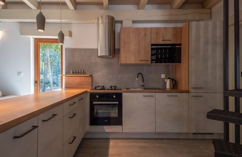 Senj House | Wonderful private villa for 6 guests with WIFI, hot tub, A/C, private pool, TV and terrace