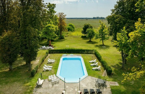 Fonyod Villa | Wonderful private villa with WIFI, private pool, TV, terrace, pets allowed and panoramic view