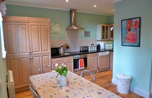 Breedon on the Hill House | Wonderful villa for 4 guests with WIFI, TV and pets allowed