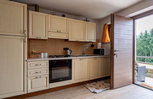Roburent House | Wonderful villa for 5 guests with WIFI, TV and terrace