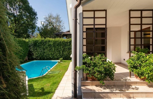 Delebio House | Wonderful villa for 6 people with WIFI, private pool, TV, patio and pets allowed
