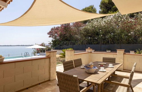 Punta Milocca House | Wonderful villa for 6 guests with WIFI, A/C, private pool, TV and terrace