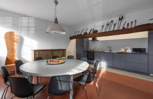 Pistoia Villa | Wonderful villa for 8 guests with WIFI, private pool, TV and pets allowed