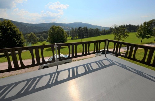 Vitkovice House | Wonderful villa for 6 people with WIFI, TV, terrace, pets allowed and panoramic view