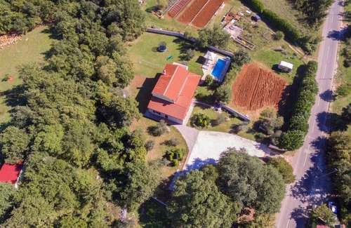 Pavicini Villa | Wonderful villa Fuma with pool near the beach, big kids playground