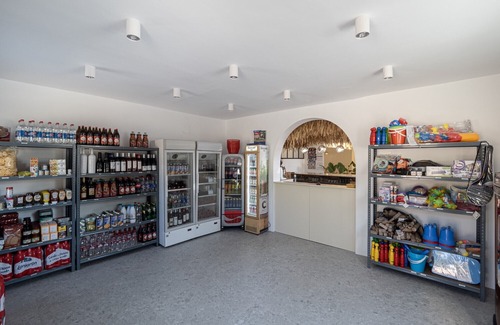 Calig House | - Wood Mobile Home 1