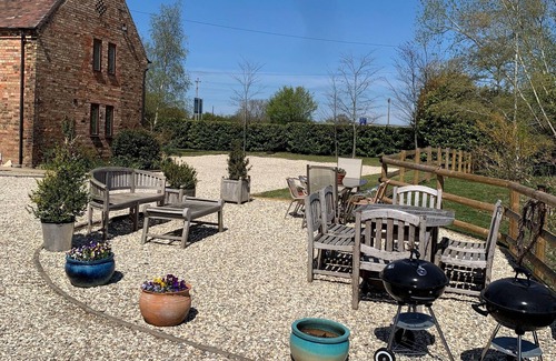 Wickhamford Cottage | Woodcut Cottage, Free WiFi, Rural Location