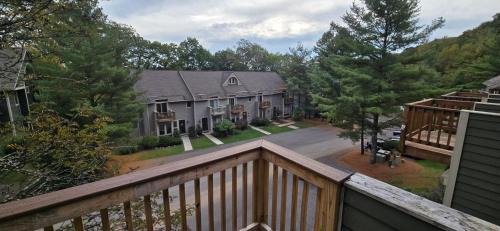 McHenry Villa | Wooded Wonder-2 Bedroom Ski-in and out with Hot Tub