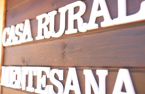 Villanueva de la Fuente Cottage | Wooden cottage for up to 12 people with pool