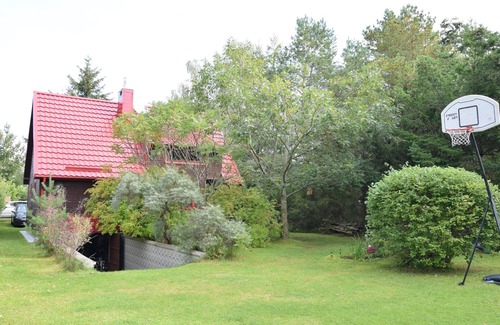 gmina Stezyca House | Wooden House by Lake Radunskie, Poland