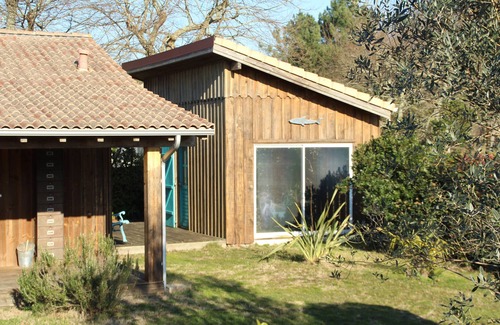 Hourtin Port House | Wooden house by the sea