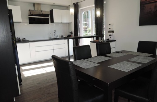 Kolczewo House | Wooden House Kolczewo near Baltic Sea Beach