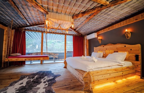 Ardesen Hotel | Wooden Palace