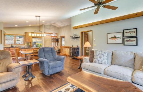 Newland House | Woodland Tranquility in Linville Land Harbor