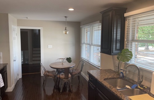 North Hills House | Work & Play In North Hills | Shop, Dine & Enjoy