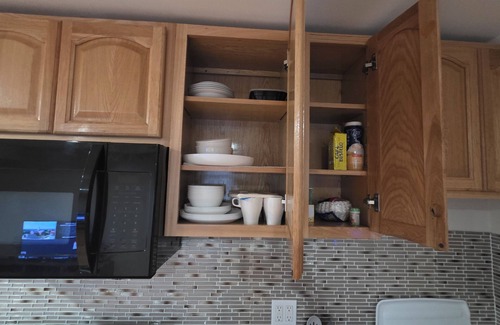 Ironbound District Apartment | Work+Stay NYC+EWR Train Walk