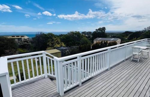 Coles Bay House | Wren Cottage