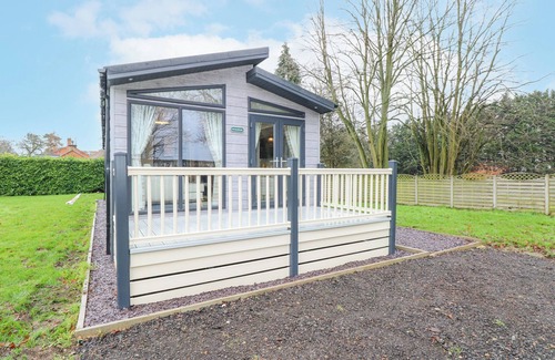 Necton Cottage | WURZBURC, with hot tub in Swaffham