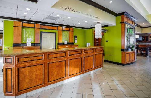 Kankakee Hotel | Wyndham Garden Kankakee