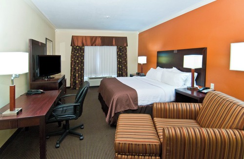 Lake Charles Hotel | Wyndham Lake Charles Casino Area