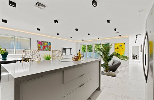 Buena Vista Villa | Wynwood Design District Luxe 4-bedroom Villa with Private Pool