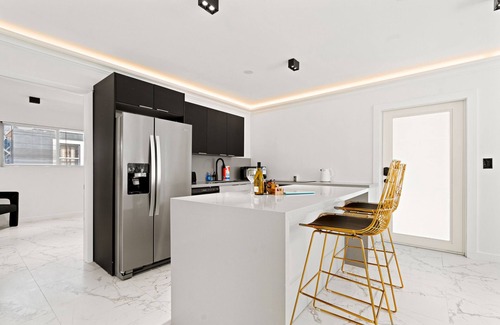 Buena Vista Villa | Wynwood Design District Luxe 4-bedroom Villa with Private Pool