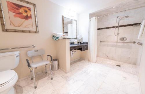 Punta Gorda Hotel | Wyvern Hotel, an Ascend Collection Hotel