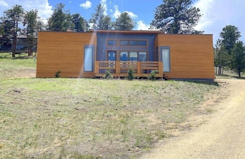 Carriage Hills House | Xanadu - 3 bedroom modern masterpiece