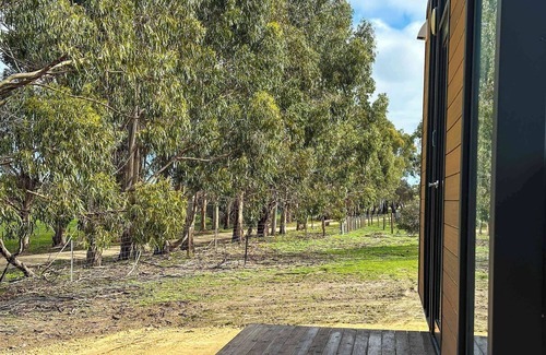Willalooka House | Xmas Rocks - Country Cabin by Tiny Away