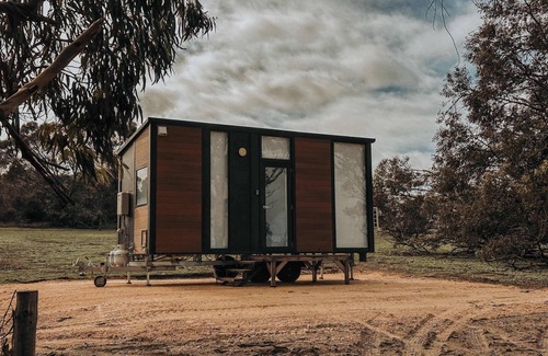 Willalooka House | Xmas Rocks - Country Cabin by Tiny Away