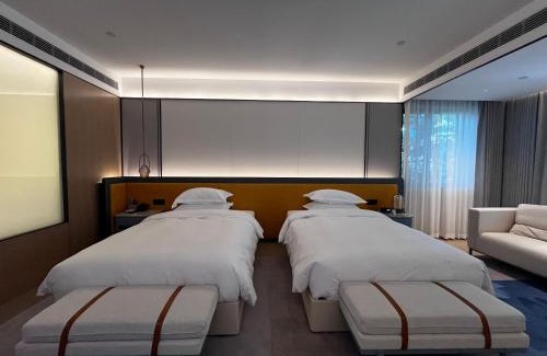 Haining Hotel | XUANDE GATE HOTEL