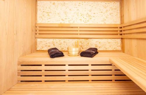 Sveti Filip i Jakov Villa | XXXL Villa Ancora with heated pool