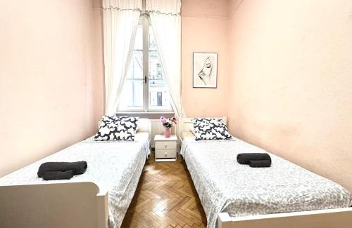 Erzsebetvaros Apartment | Y Central Station Private Rooms