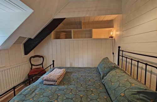 Dolgellau House | Y Cwtch - Panoramic mountain views within Snowdonia's National Park - 4x4 only