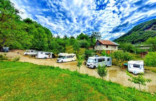 Lunca Jaristei Resort | Yabbadabbadoo