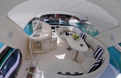 Downtown Miami Boat Rental | Yachtime Luxury Yachts AZIMUT 50 2010