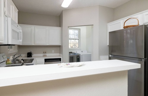 Euless House | Yard, Parking & Wi-Fi at Quiet Stay Near DFW