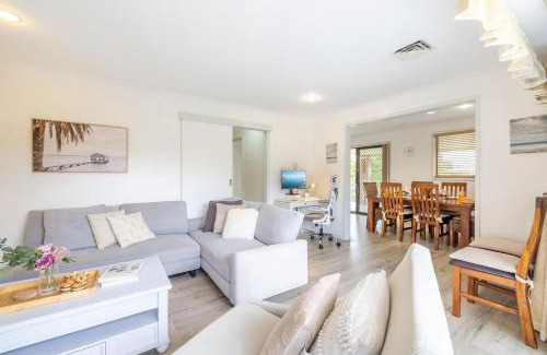 Nelson Bay House | Yawa at Yoolarai, 64 Yoolarai Cr - Ducted air, WiFi, Shared Pool