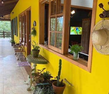 Nucleo Maua House | Yellow House Santa Clara